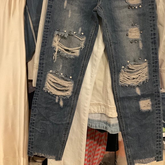 🆕Med Dark Blue Pearl Embellished Boho Distressed Ripped Knee Straight Leg Jeans - Picture 9 of 9